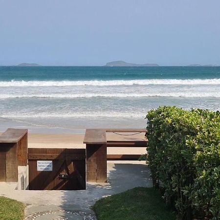 Pe Na Areia Praia Geriba Buzios Bagian luar foto